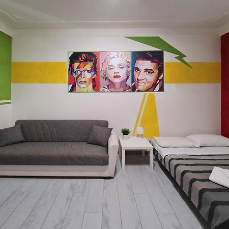 Apt Re Di Roma Extérieur photo